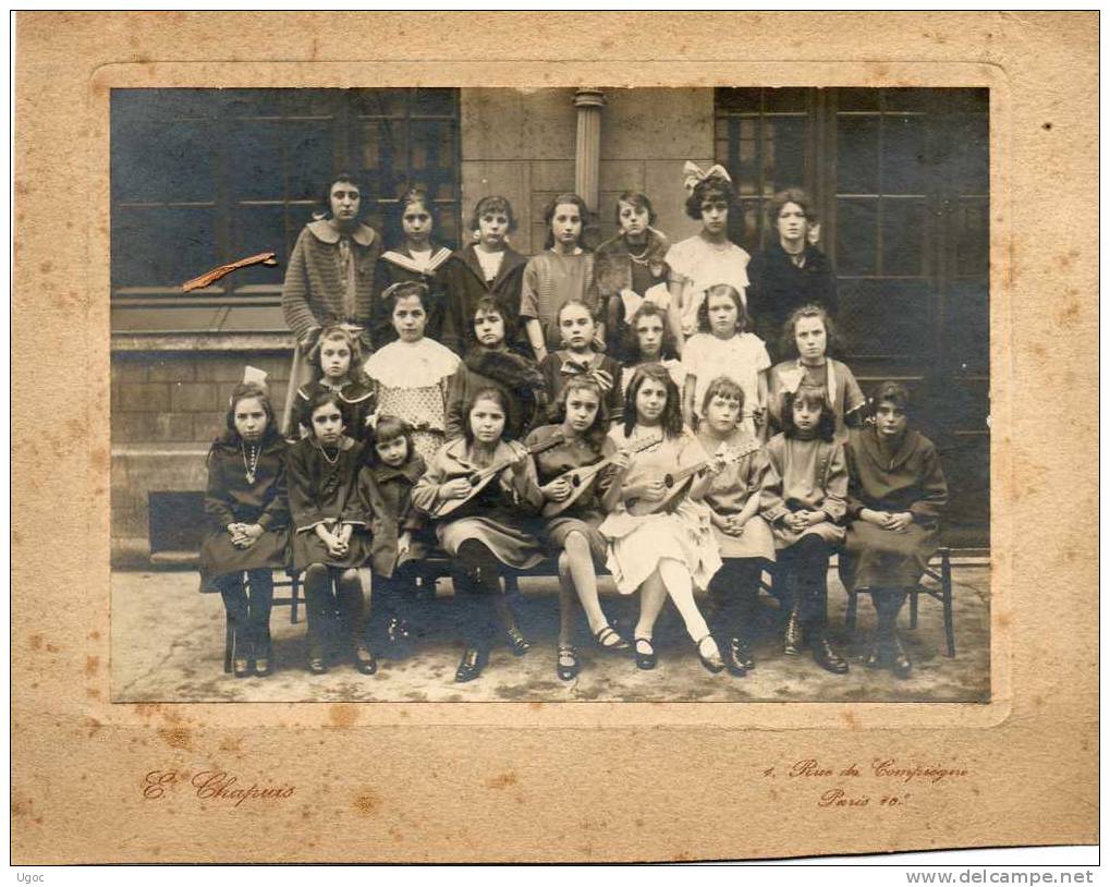 PHOTO  Groupe D´ élèves - E. Chapuis , 1 Rue De Compiègne Paris 10e - 322 - Non Classificati