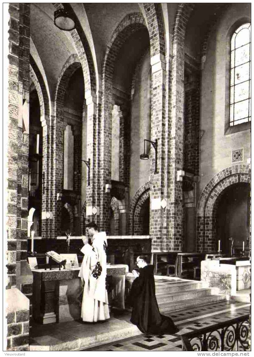 CPSM.  MESSE BASSE DANS EGLISE ABBATIALE. DOURGNE. DATEE  1963. FLAME. DENTELLEE.PHOTO YAN - Dourgne