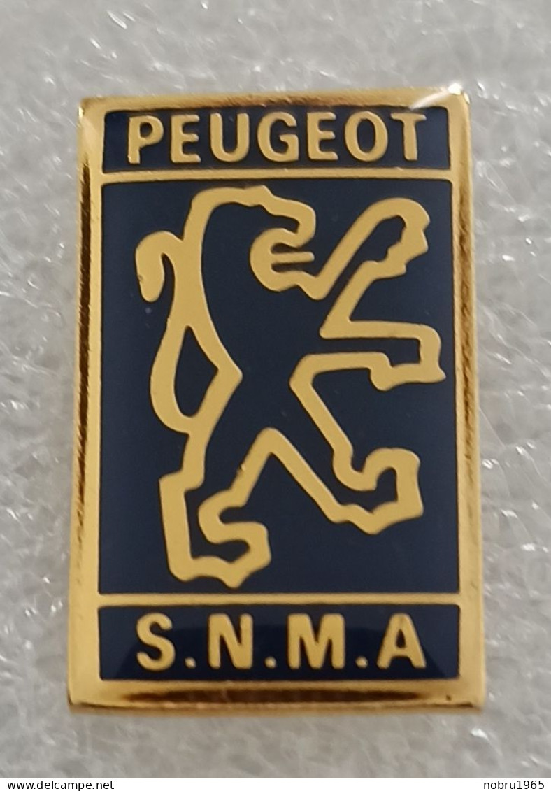 Pin's Badge Pin PEUGEOT S.N.M.A - Peugeot