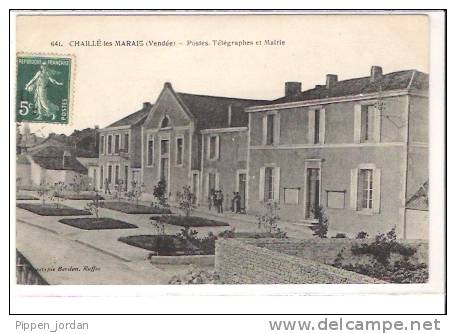 85 CHAILLE-les-MARAIS *  Postes, Télégraphes Et Mairie  * Belle CPA Animée 1911 - Chaille Les Marais