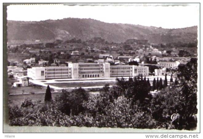 Cpsm 83 GRAGUIGNAN Vue D'ensemble Du College De Jeunes Filles - Draguignan