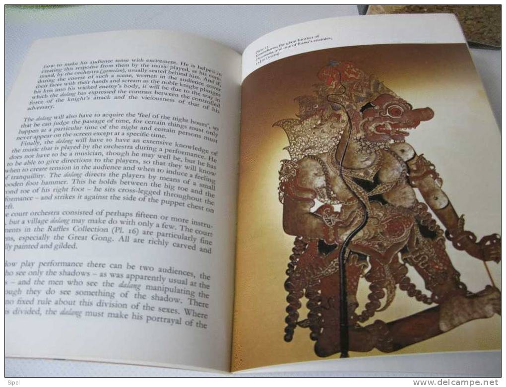 Javanese Shadow Puppets  Par Jeune Scott Kemball - TBE Propre Et Complet De 65 Pages - Otros & Sin Clasificación