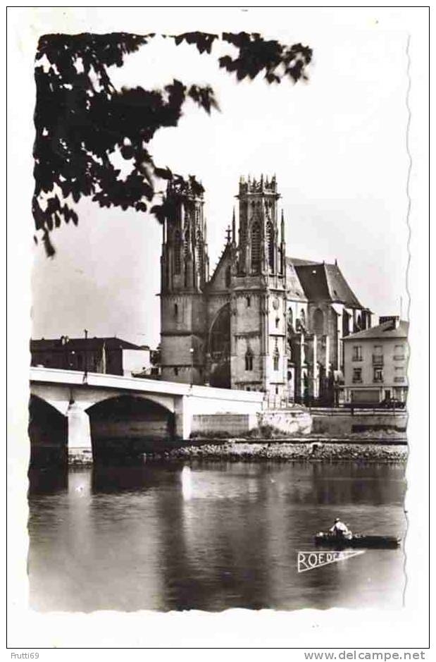 FRANCE - 3546 Pont à Mousson - L'Eglise Saint-Martin Et La Moselle - Pont A Mousson