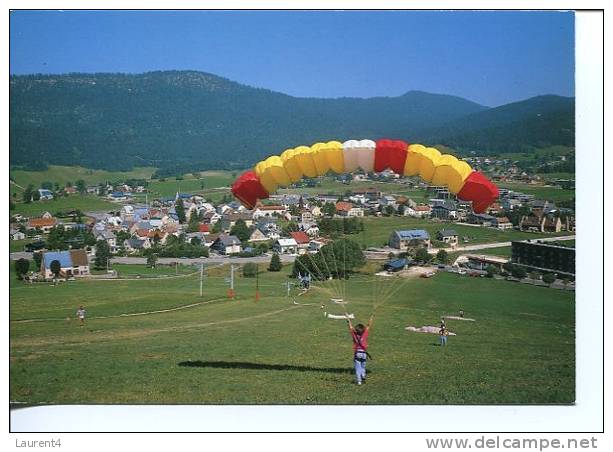 (330) - 1 X Parapente Postcard - Carte De Parachutisme - Paracaidismo