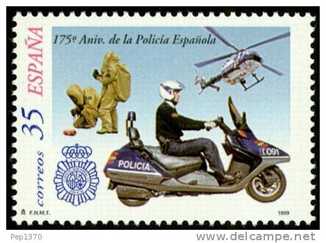ESPAÑA 1999 - 175 ANIVERSARIO DE LA POLICIA ESPAÑOLA - Edifil Nº 3623 - Yvert 3192 - Elicotteri