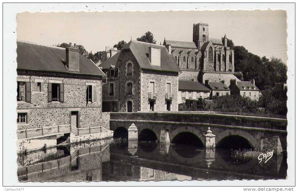 K14 - LAMBALLE - église Notre-Dame  Et Pont De Calmette Sur Le GOÜESSANT - Lamballe