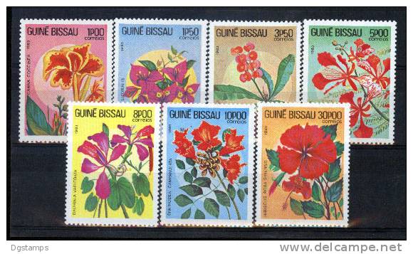 Guinea Bissau 1983 Yv. 217-23 (** 5.95 Euro) Flowers: Canna Coccinea, Bouganville Litoralis, Euphorbia Milii. See Descri - Rose