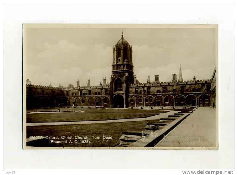 - ANGLETERRE OXFORDSHIRE . OXFORD . CHRIST CHURCH . TOM QUAD - Oxford