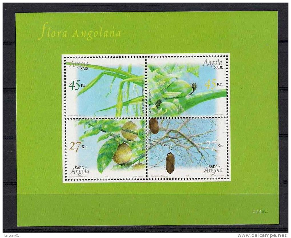 Cf Angola 2004.Flora Bl.109 MNH** - Angola