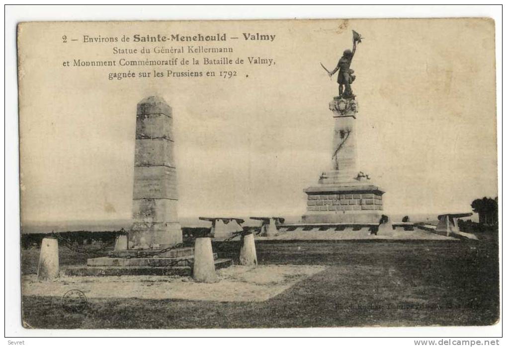 51  -VALMY. - Environs De Ste - Menehoulde. Statue Du Général Kellermann.- Monument Commémoratif De La Bataille De Valmy - Autres & Non Classés