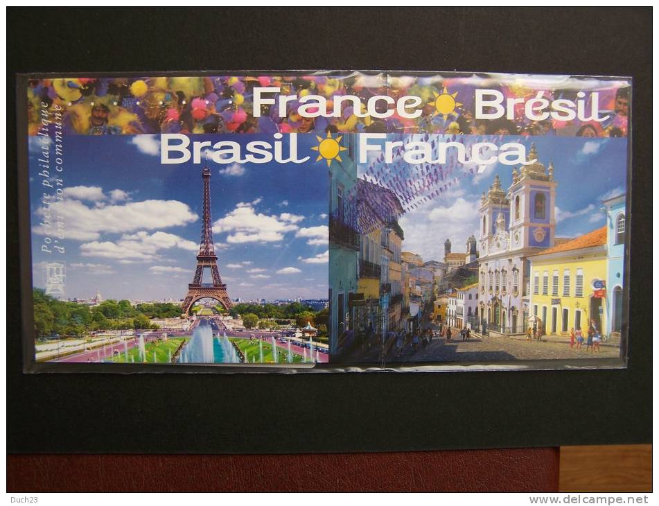 FRANCE N° 4255 ET 4256 POCHETTE EMISSION COMMUNE CONJOINTE FRANCE BRESIL / BRASIL FRANCA NEUVE SOUS BLISTER REF GPC - Souvenir Blocks & Sheetlets