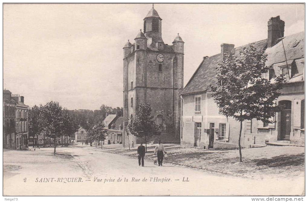 Cpa Du 80 - St Riquier - Vue Prise De La Rue De L'Hospice - Saint Riquier