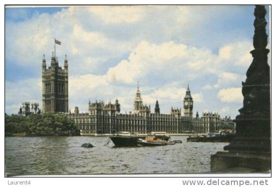 (176) Old England Postcard - Parliament - Houses Of Parliament