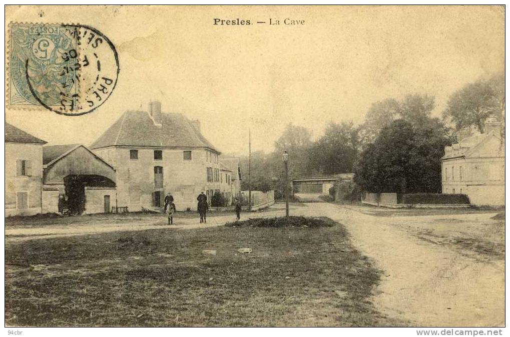 CPA (95) PRESLES La Cave  (coins Arrondis) - Presles