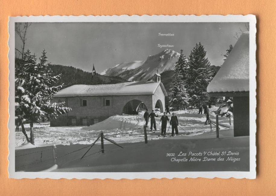 H927 Les Pacots Chapelle Notre Dame Des Neiges Sous La Neige, Skieurs,ANIME. Perrochet 9602 - Chapelle