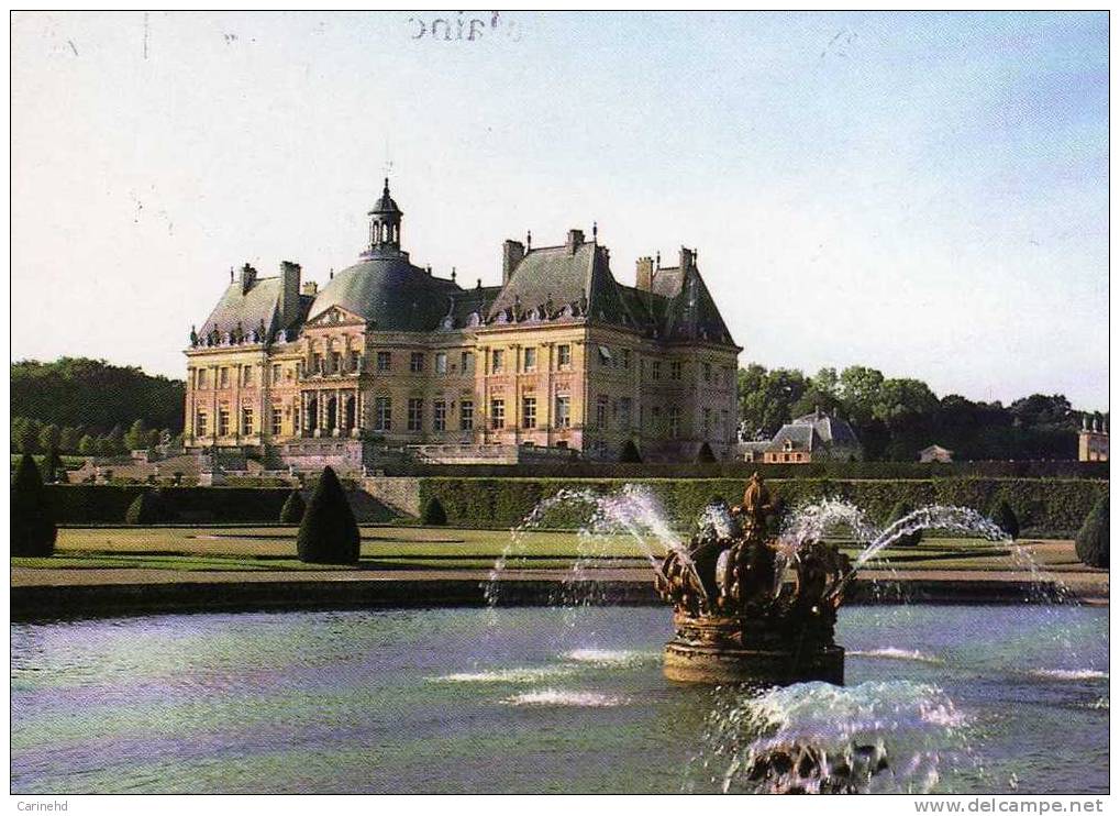 VAUX LE VICOMTE CHATEAU BASSIN DE LA COURONNE - Vaux Le Vicomte