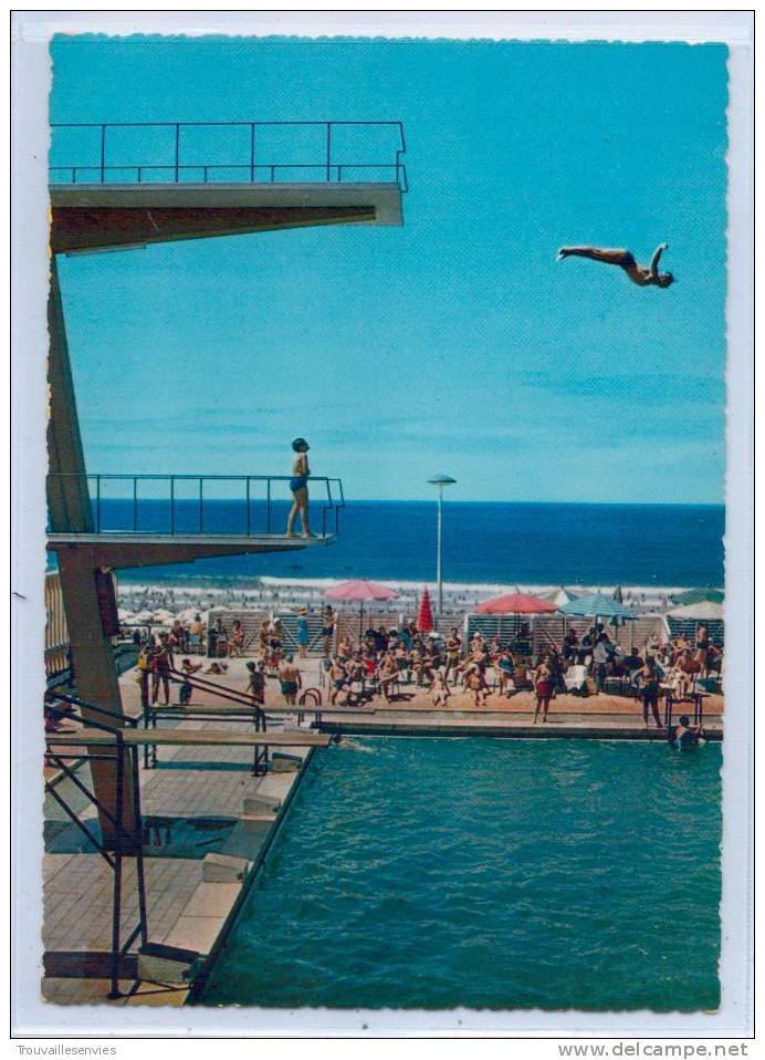 PLONGEON - FIGUEIRA DA FOZ - PISCINE - TOUR DE SAUTS - Kunst- Und Turmspringen