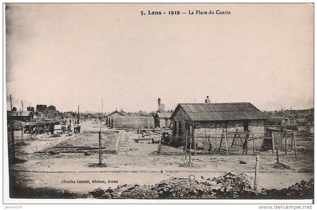 LENS - (62300) - CPA - N°5 - APRES GUERRE - La Place Du Cantin - 1919 - Lens