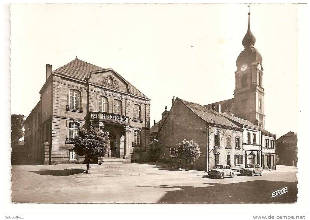 FREYMING MERLEBACH  -  * LA MAIRIE Et L´EGLISE * Du Quartier De FREYMING  -   Editeur  PIERRON De Sarreguemines  N° 6255 - Freyming Merlebach