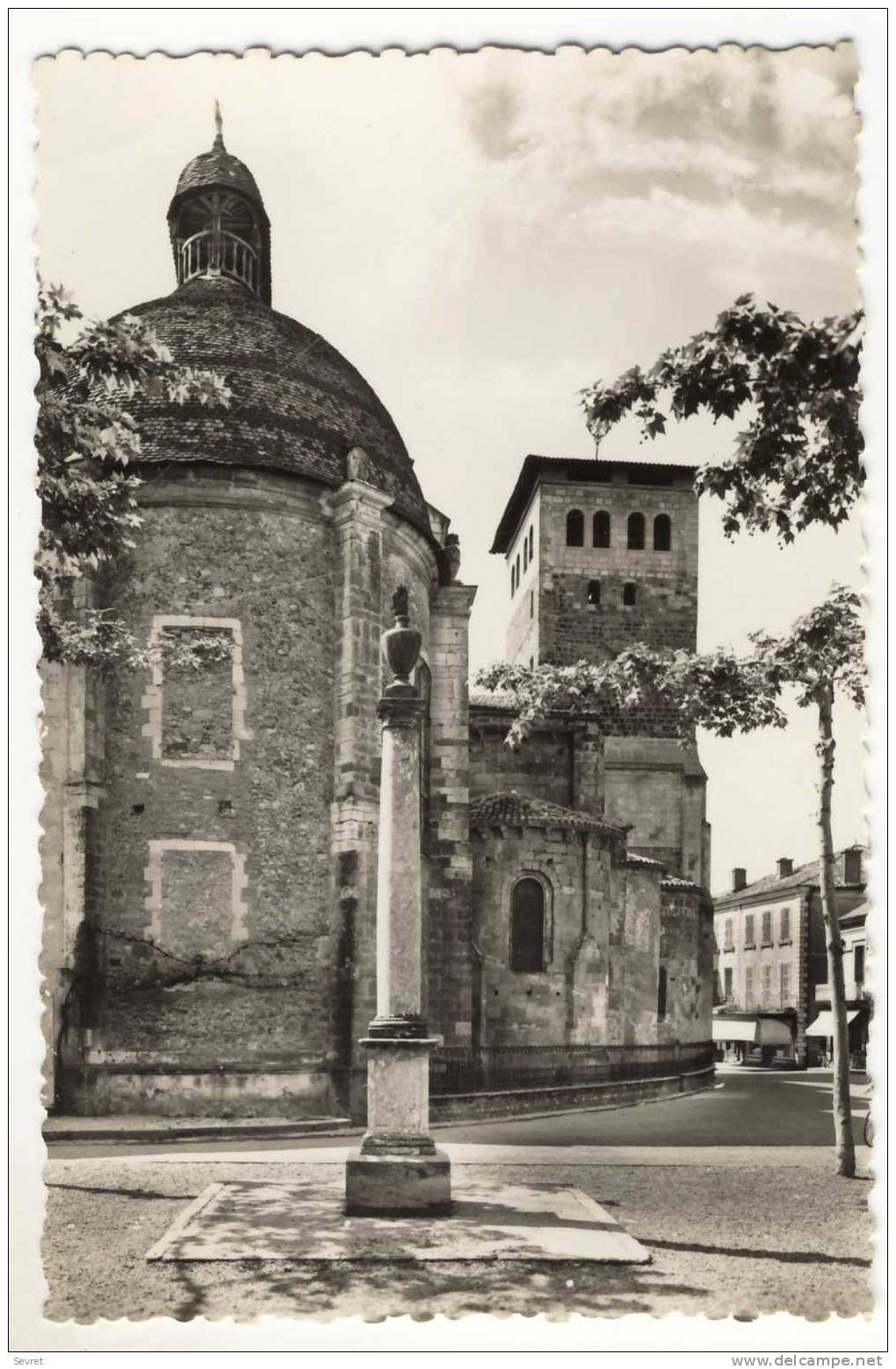 SAINT-SEVER. - L'Eglise XIIè Siècle.  CPSM 9x 14 - Saint Sever