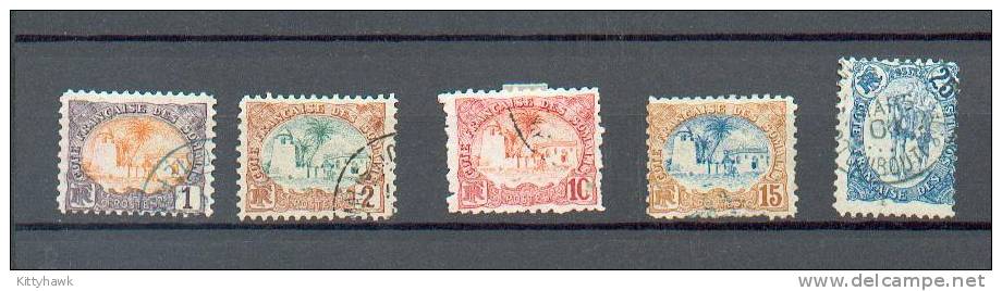 Cotso370 - YT 37 - 38 - 41 - 42 (dents Du Bas Inrrégulières) -44 Obli - Used Stamps