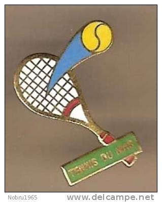 Pin´s Badge Pin TENNIS DU MAS Perpignan 66 Pyrénées Orientales - Tenis