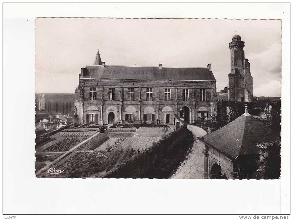 LE GRAND PRESSIGNY  -  Le Château  XVIè S., Côté Nord Est - Le Grand-Pressigny