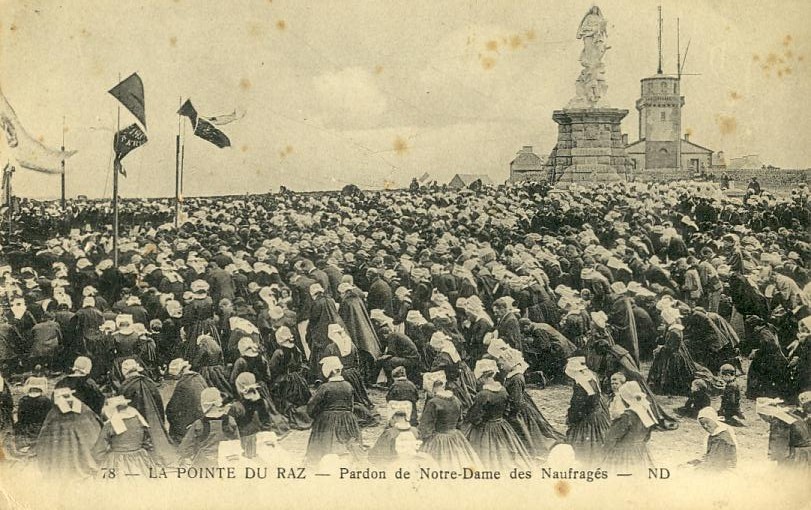 Pointe Du Raz 29 -  Religion Prière - Sémaphore - Autres & Non Classés