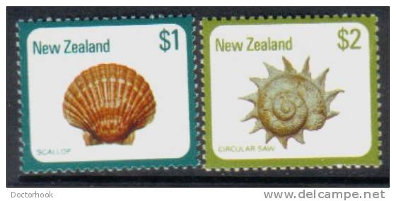 NEW ZEALAND  Scott #  696-7**  VF MINT NH - Neufs