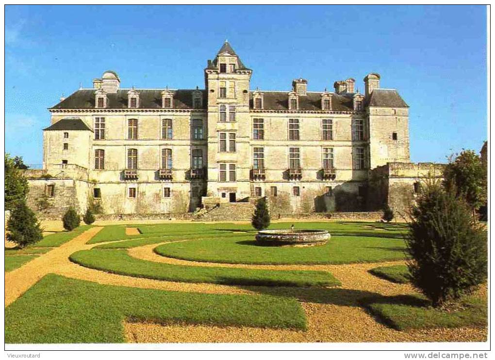 CPSM. CHATEAU CADILLAC SUR GARONNE. FACADE SUR JARDIN. - Cadillac