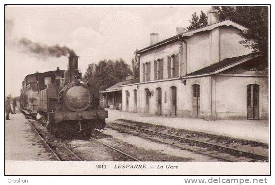 LESPARRE 9011 LA GARE (TRAIN SUPERBE PLAN) - Lesparre Medoc