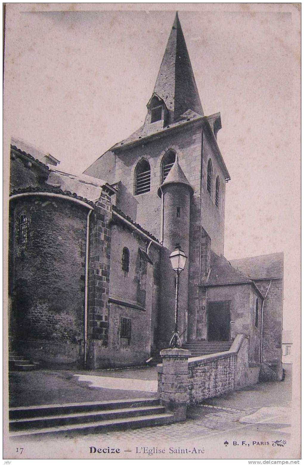 DECIZE -  L´Eglise Saint-Aré - Decize