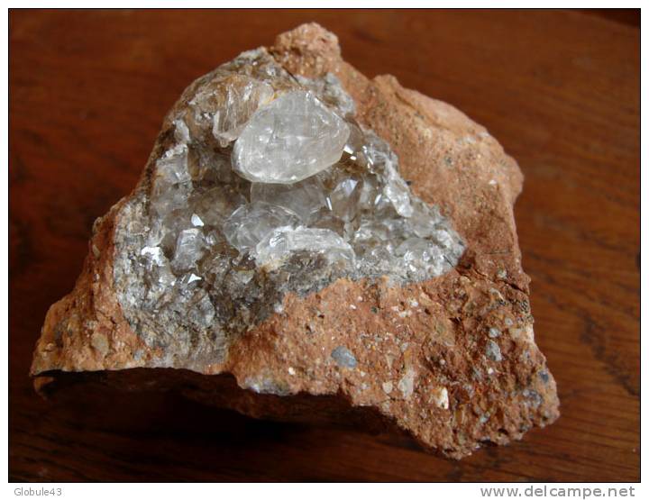 CALCITE (cristal 1,5cm) Sur GANGUE 6 X 6 Cm PAU - Mineralien