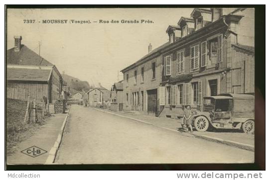 88 MOUSSEY  /   Rue Des Grands Près   / Véhicule - Moussey