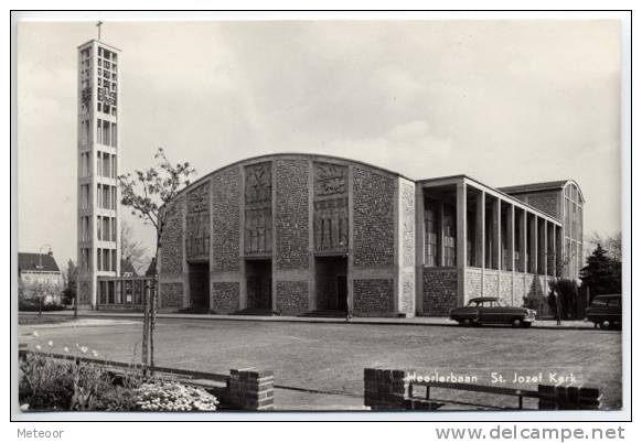 Heerlen - R K Kerk St. Jozef Heerlerbaan - Heerlen