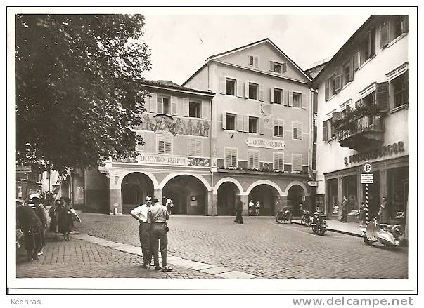 MERANO : Piazza Duomo - RARE CPSM - Cachet De La Poste 1962 - Bolzano (Bozen)