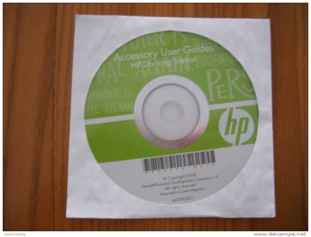 CD "Accessory User Guides HP Docking Station" - CD