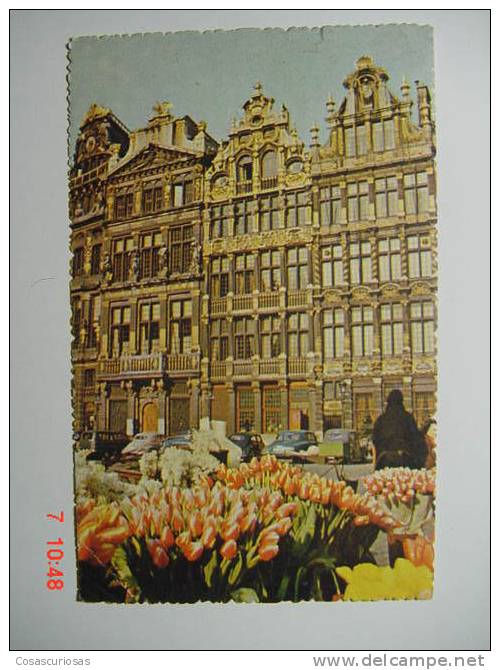 4239 BELGIE BELGIQUE  BRUXELLES  LA GRAND PLACE  YEARS  1950  OTHERS IN MY STORE - Markets