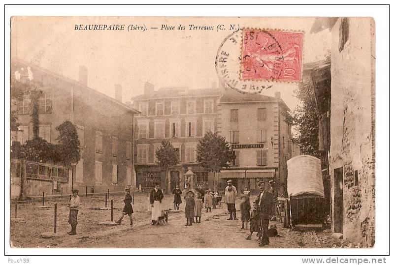 Beaurepaire: Place Des Terreaux - Beaurepaire