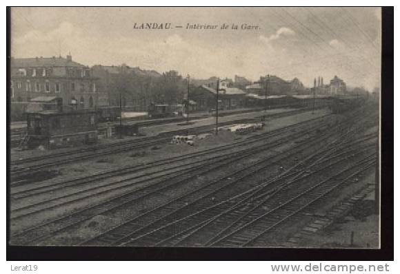 ALLEMAGNE..LANDAU....INT DE LA GARE..NON. ECRITE........‹(•¿•)› - Landau