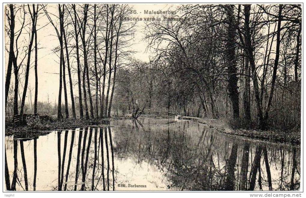 Malesherbes - L Essonne Vers La Passerelle - Malesherbes