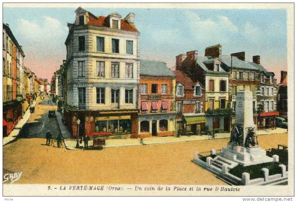 N°3627 -cpa La Ferté Macé -un Coin De La Place Et La Rue D´hautvie- - La Ferte Mace