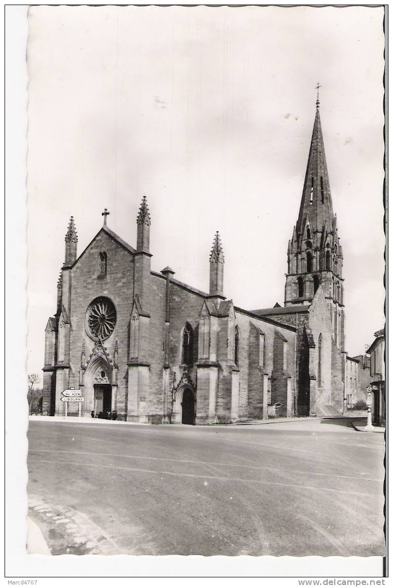 LANGON 33 Gironde L'Eglise Editions Van Eyk Rouleau Carte Dentelée Véritable Photo - Langon