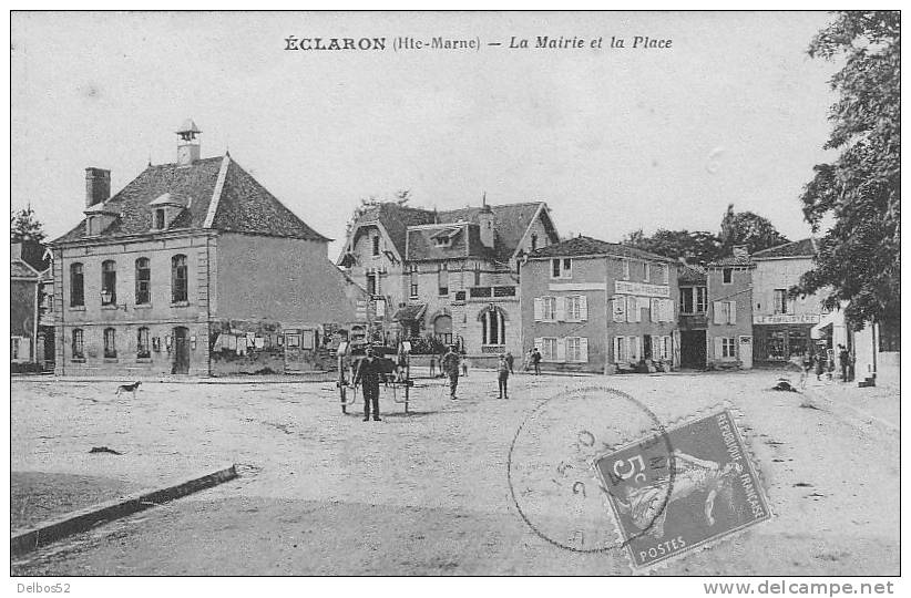 ECLARON   - La Mairie Et La Place - Eclaron Braucourt Sainte Liviere