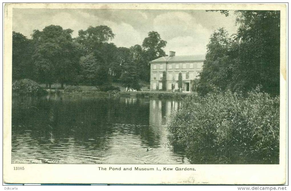 Kew Gardens - The Pond And Museum - Surrey