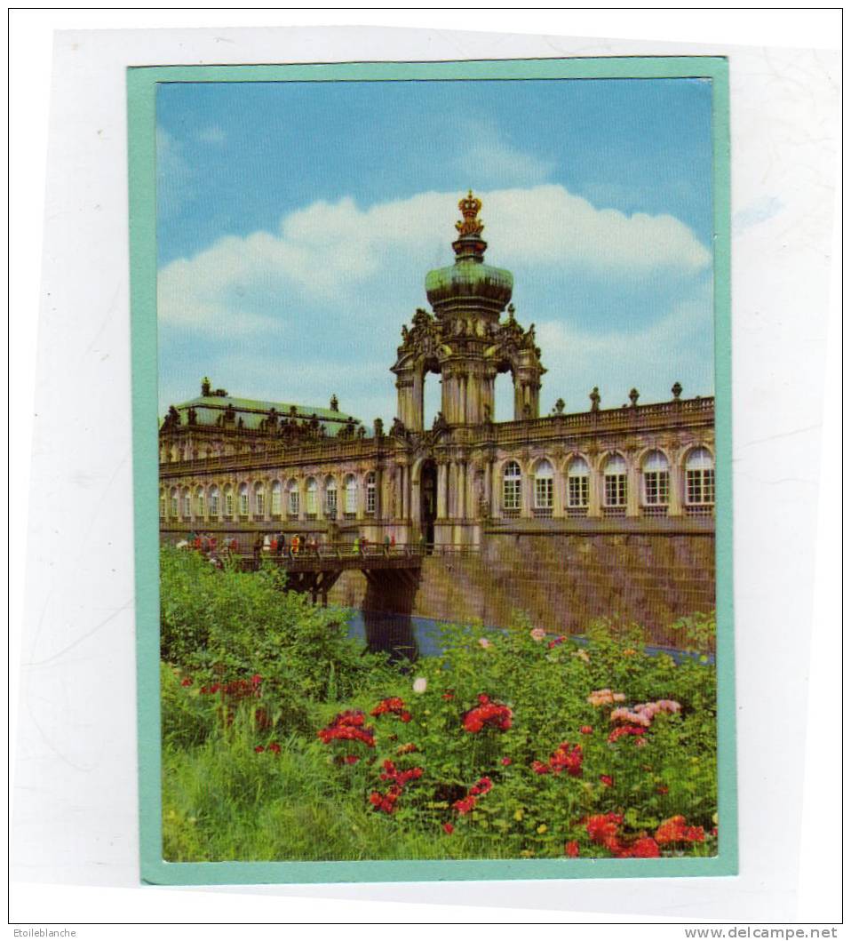 DRESDEN (Deutschland DDR) Zwinger, Wallpavillon / Kronentor / Monument, Sculptures / 2 Cartes - Dresden