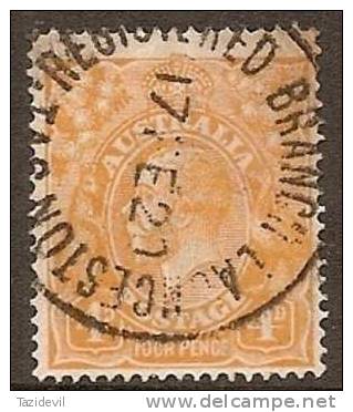 AUSTRALIA - Used 1915 4d Orange King George V, Watermark 9. Scott 31 - Used Stamps