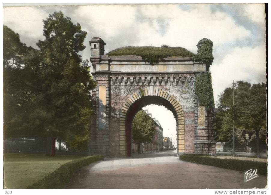 Metz -  La Porte Serpenoise - Circulé En 1959 - BE - Metz Campagne