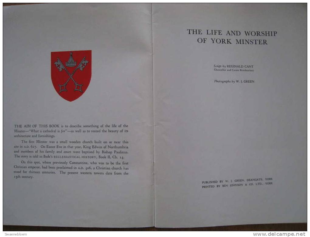 GB.- Book - The Life And Worship Of York Minster - Script By Reginald Cant Chancellor And Canon Residentiary. 3 Scans - Architectuur / Design