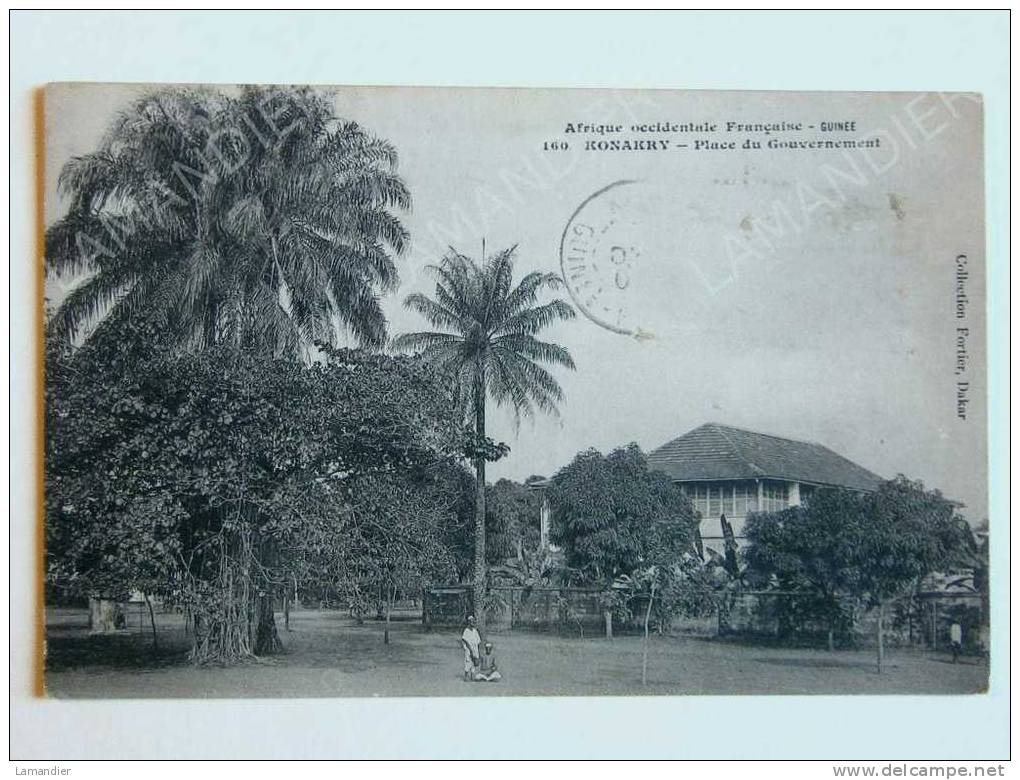 CPA - Guinée - KONAKRY - Place Du Gouvernement - Guinée